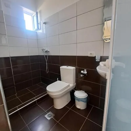 Vila Dasho Sarande