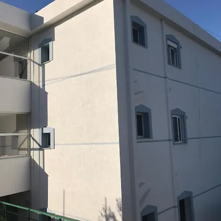 Vila Dasho Apartment